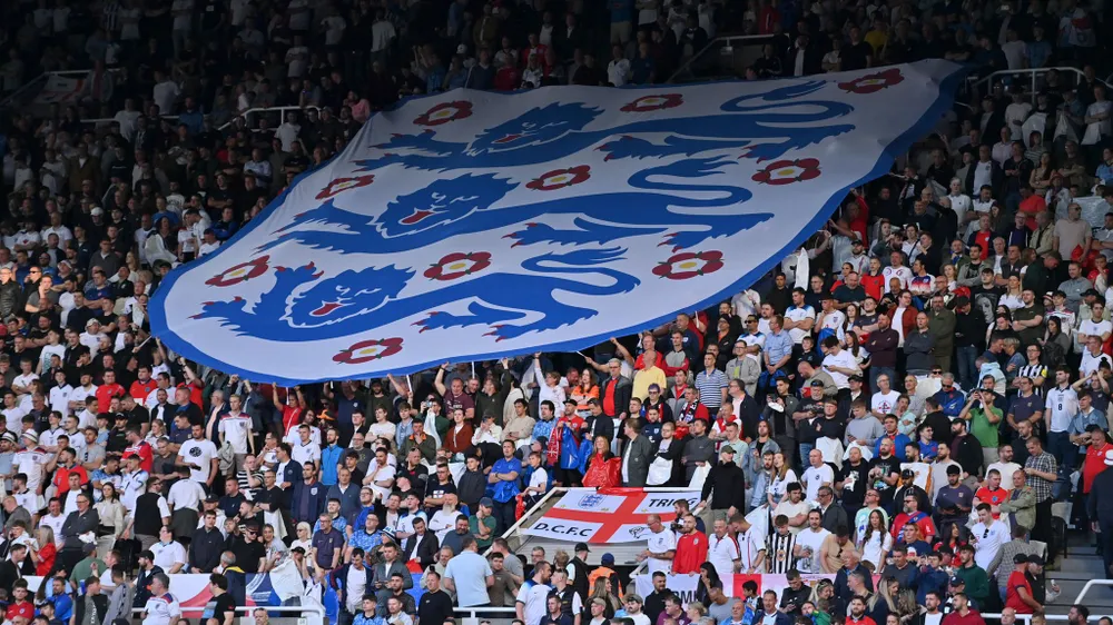 skysports-england-fans-newcastle_6580824.jpg
