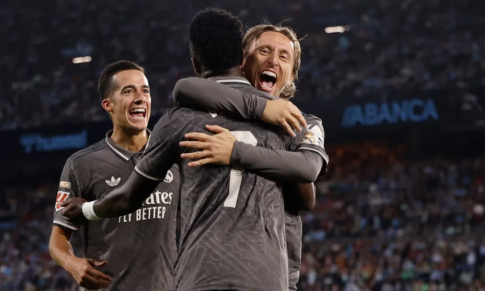 Có một lý do khiến Luka Modric vẫn còn ở lại và đó không phải là nỗi nhớ