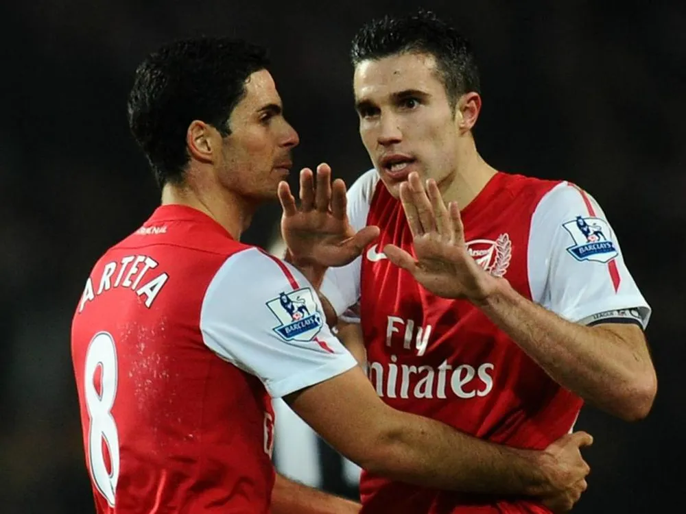 arteta-van-persie-croppedm7m00u5cwfz81u9uk8grf8pg7jpg.jpg