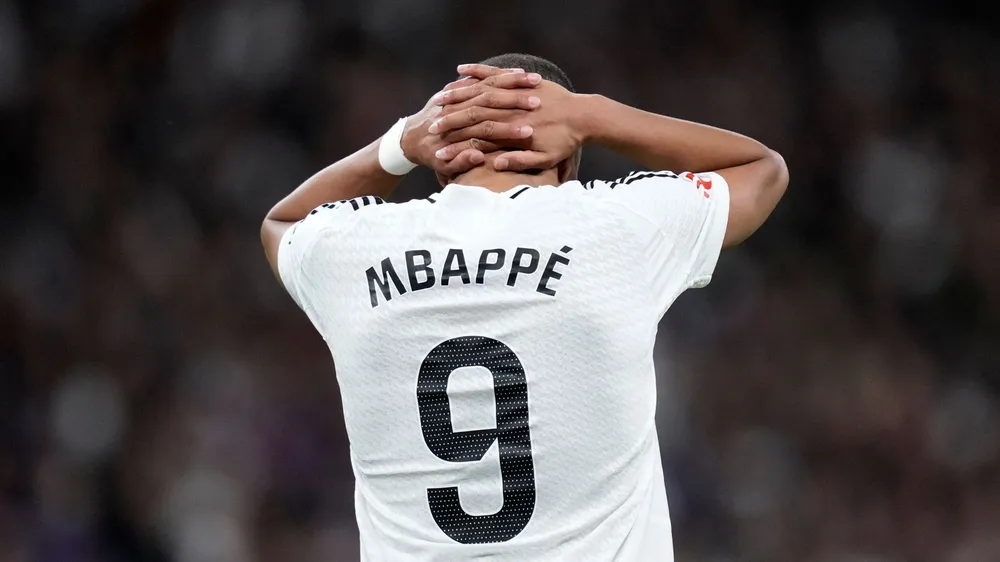 Kylian Mbappe là vấn đề khi PSG trở thành ứng cử viên hàng đầu còn Real có thể bị loại
