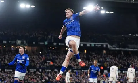 Liam Delap thu hút sự chú ý và có thể rời đi vào mùa hè này. Ảnh: Adam Davy/PA