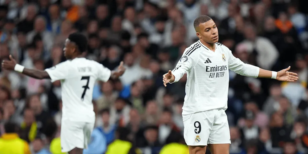 Từ ‘Remontada’ đến “Nada - Không Gì Cả”? Mùa giải của Real Madrid có nguy cơ tàn lụi