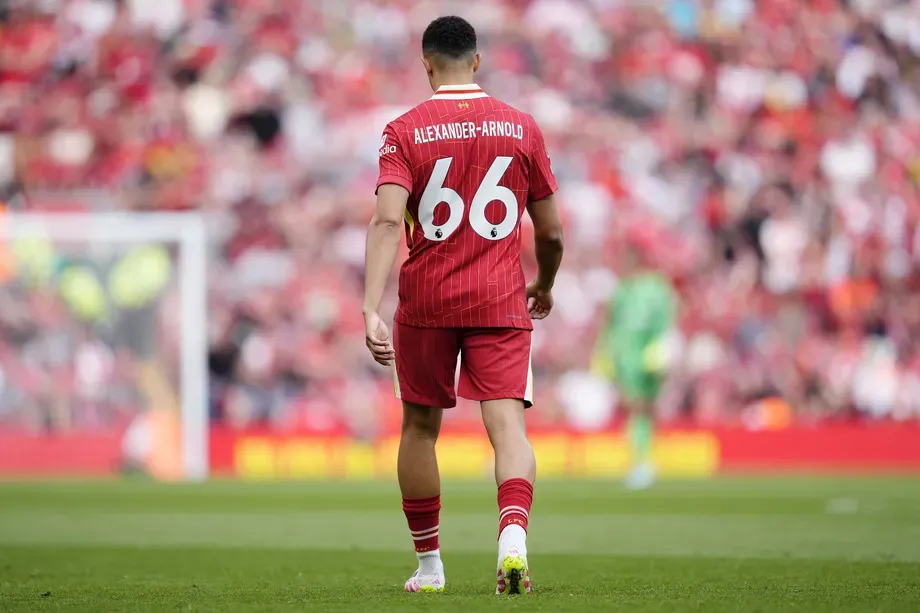 Sự ra đi của Trent Alexander-Arnold và bài học từ quá khứ