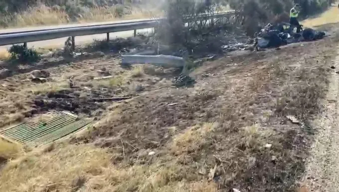 Hiện trường vụ tai nạn khiến Jota và em trai qua đời. Ảnh: El Mundo