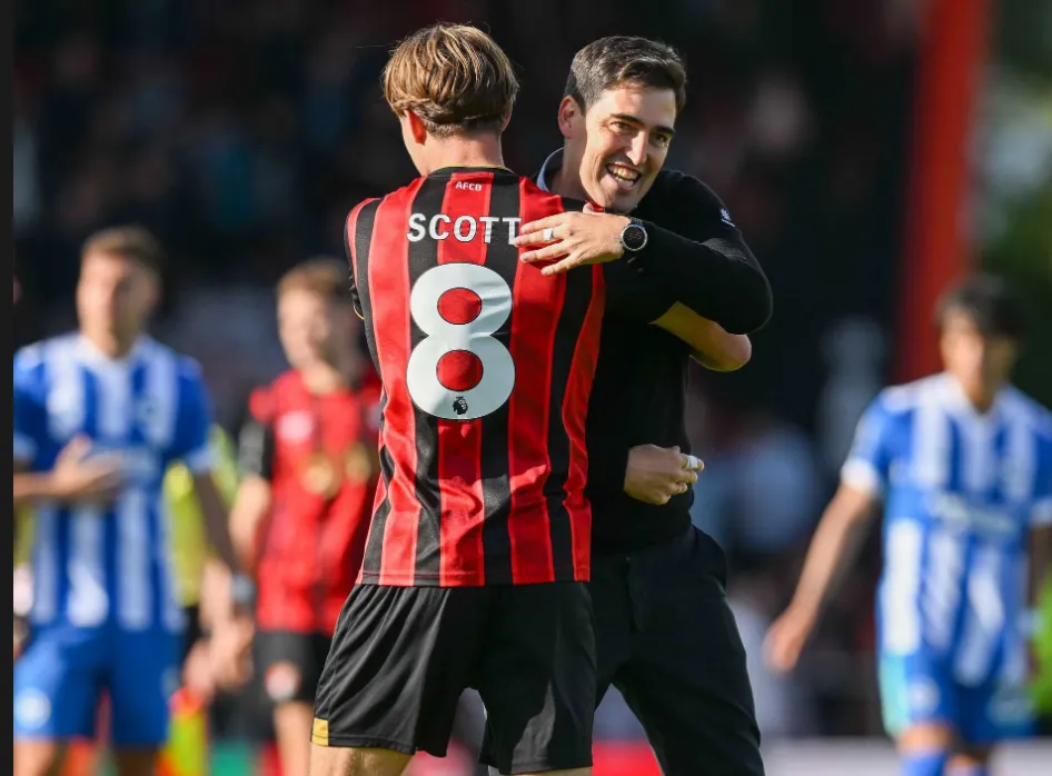 Andoni Iraola: Nhà cầm quân hiện đại mẫu mực có thể cứu... Man United?