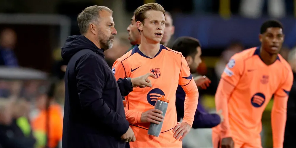 Hàng phòng ngự dâng cao của Barcelona: Vấn đề hay hoàn cảnh