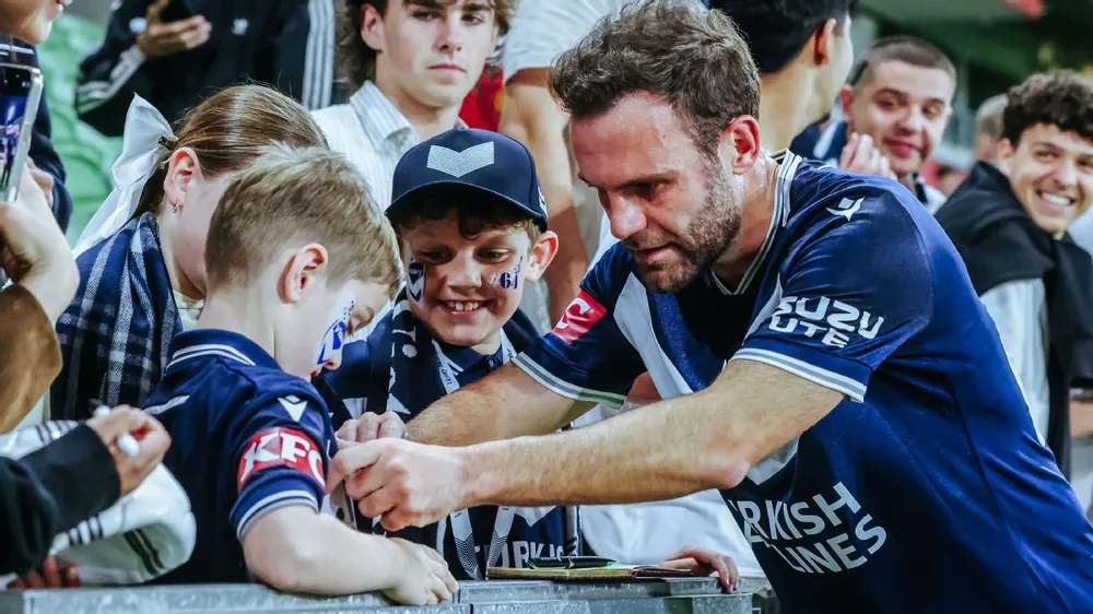 Juan Mata và hành trình tình yêu bóng đá