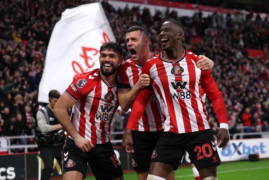 Trận derby Tyne-Wear: Người thắng có quyền… gáy