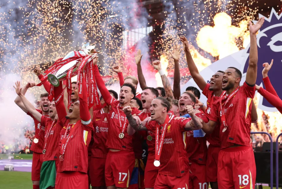 Quỹ lương cao ngất không là vấn đề với Liverpool 