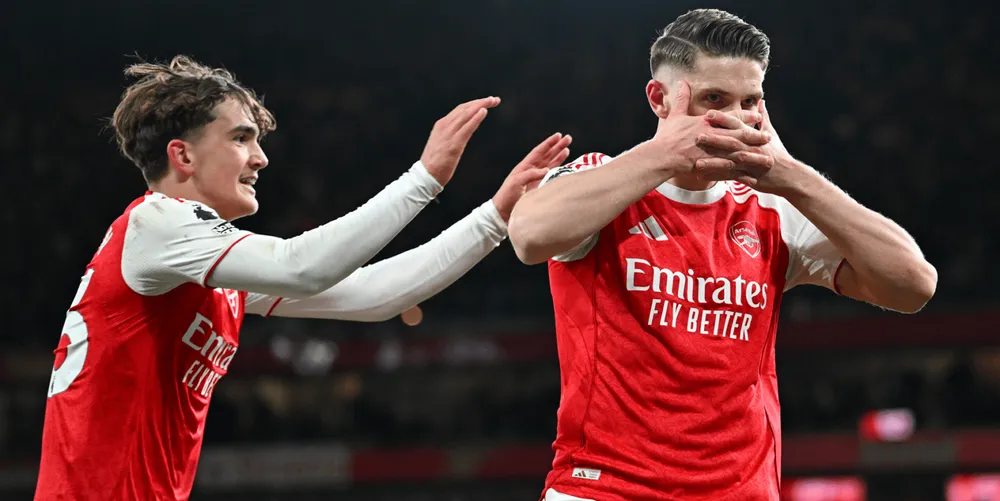 Arsenal vs Man City và sự khác biệt lớn nhất: Sử dụng cầu thủ dự bị