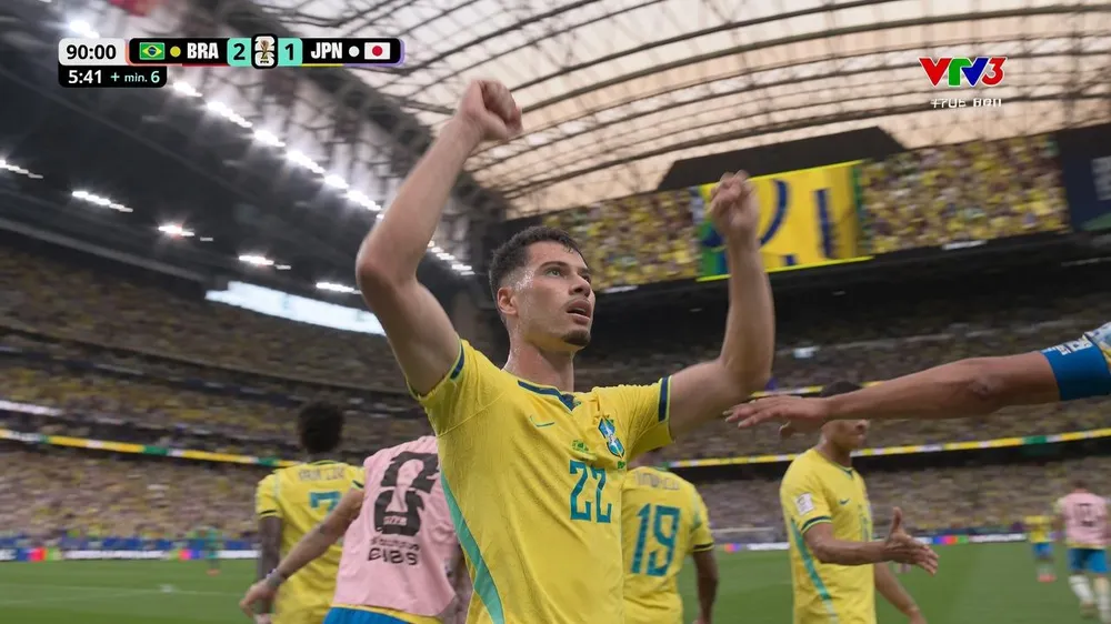 Vòng 32, Brazil – Nhật Bản 2-1: Brazil thể hiện đẳng cấp, Nhật Bản gục ngã phút 95