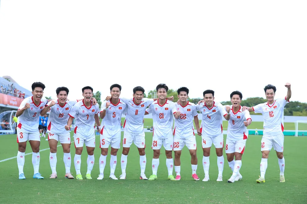 Niềm vui chiến thắng của U23 Việt Nam. Ảnh: Hoàng Hồ - VFF.