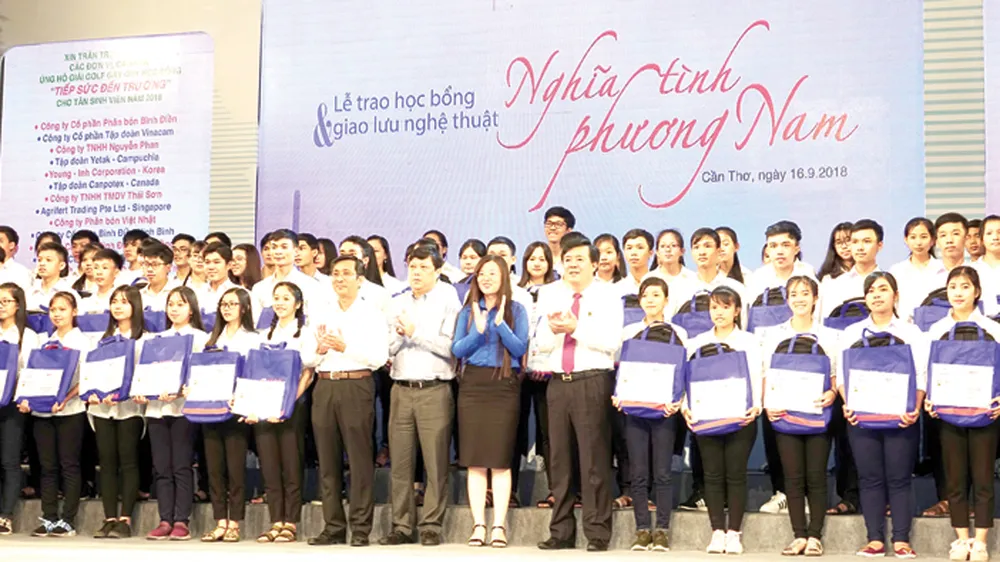 Ý chí vươn lên của các bạn trẻ đã thôi thúc chúng tôi hành động! ảnh 2