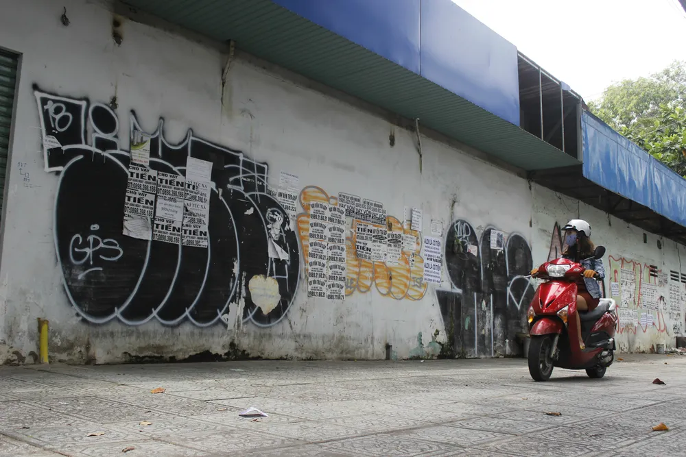 Khi người trẻ... đói sân chơi Graffiti ảnh 12