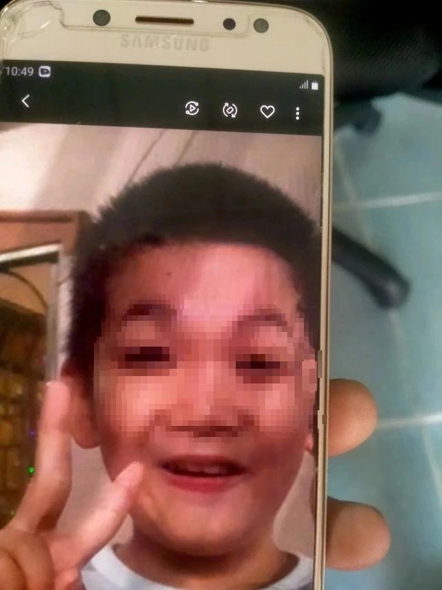 家人已找到N.M.C（10岁）并将其带回家。 