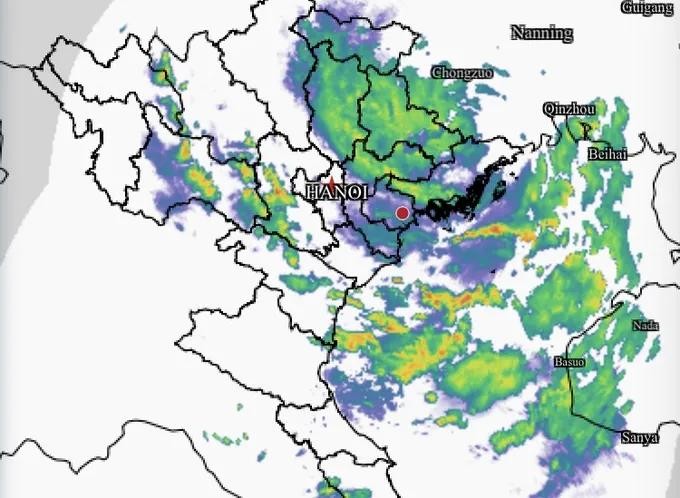 台风周边雷雨云团正逐渐进入河内（10月6日上午6时雷达图像） 