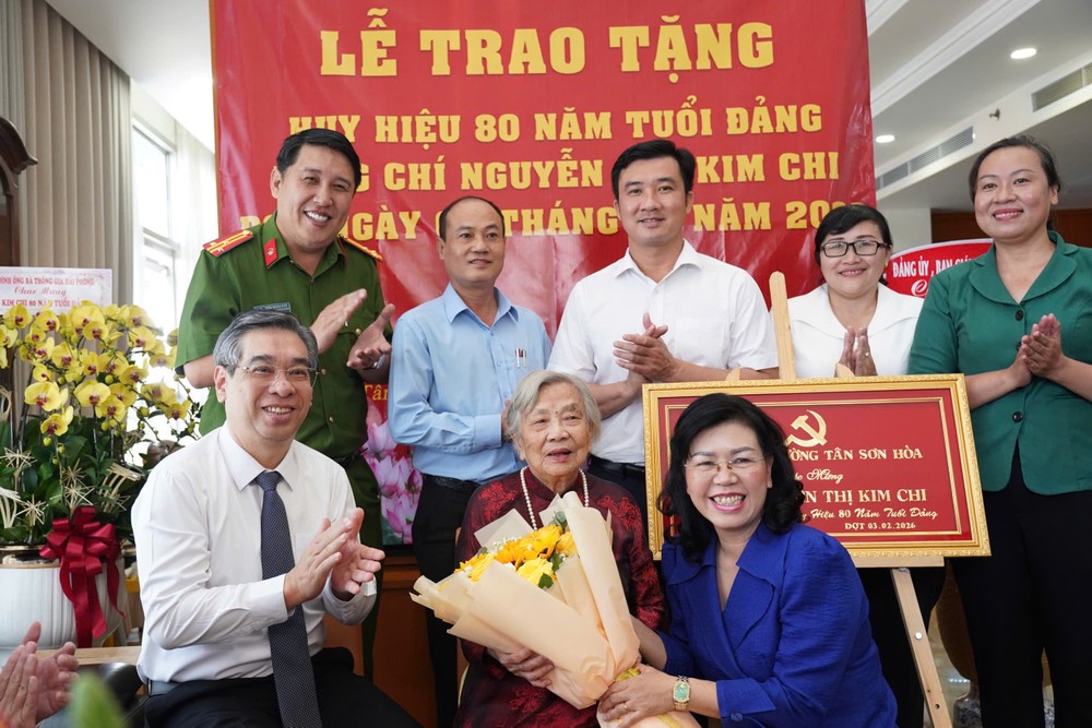 2  z7468690083971-7a93f4db472e274ff409fc12672d639c-5798-9252.jpg