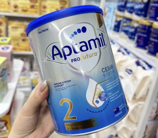 在越南电商平台上出售的乳制品。