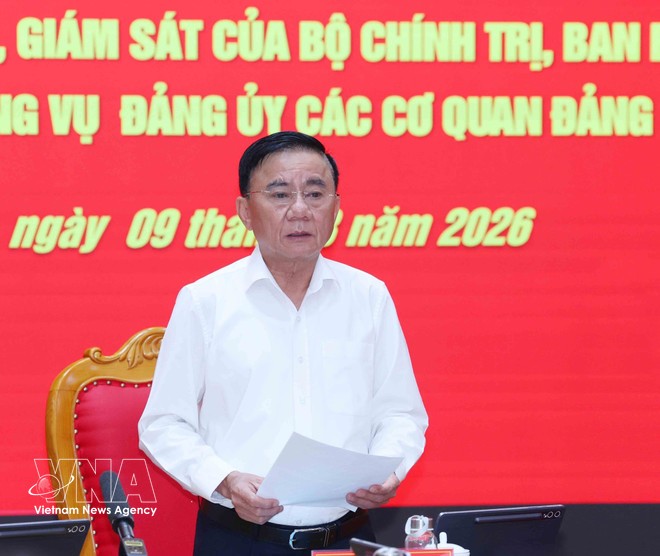potal-cong-bo-quyet-dinh-kiem-tra-giam-sat-cua-bo-chinh-tri-ban-bi-thu-doi-voi-ban-thuong-vu-dang-uy-cac-co-quan-dang-trung-uong-8628551.jpg