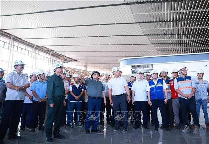 2  long-thanh8-290326.jpg