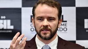 巴西与美国就打击跨国有组织犯罪签署合作协议