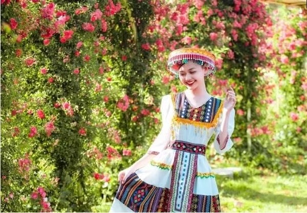 2026年玫瑰花节主题为“玫瑰交响曲”。图自太阳集团 