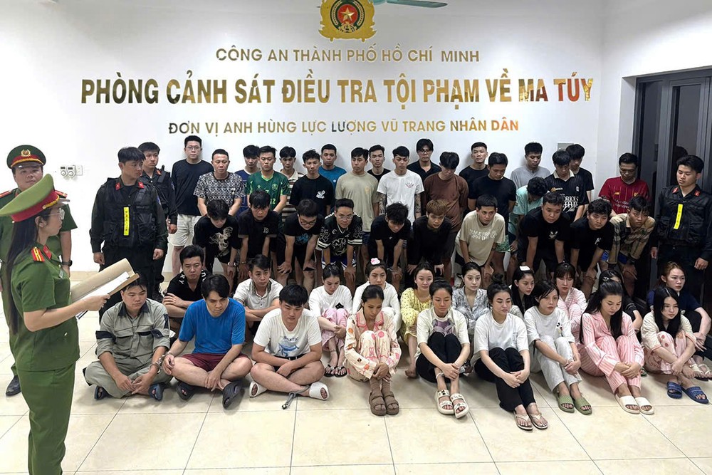  涉案人员被起诉。图源：胡志明市公安厅