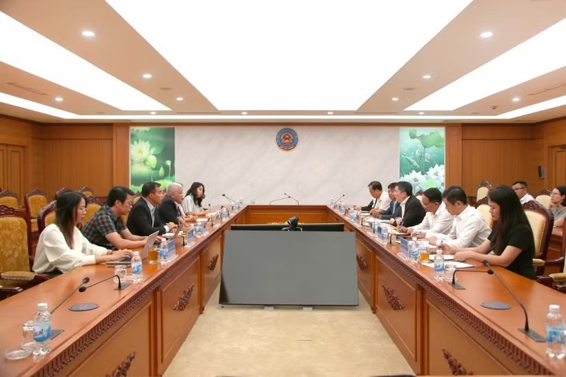 会见现场。图自thoibaotaichinhvietnam.vn.jpg 