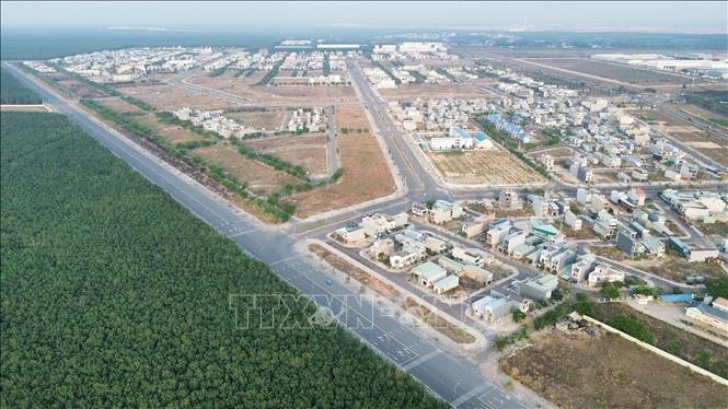 同奈市隆城坊禄安—平山安置区已竣工，数千民户迁入居住。