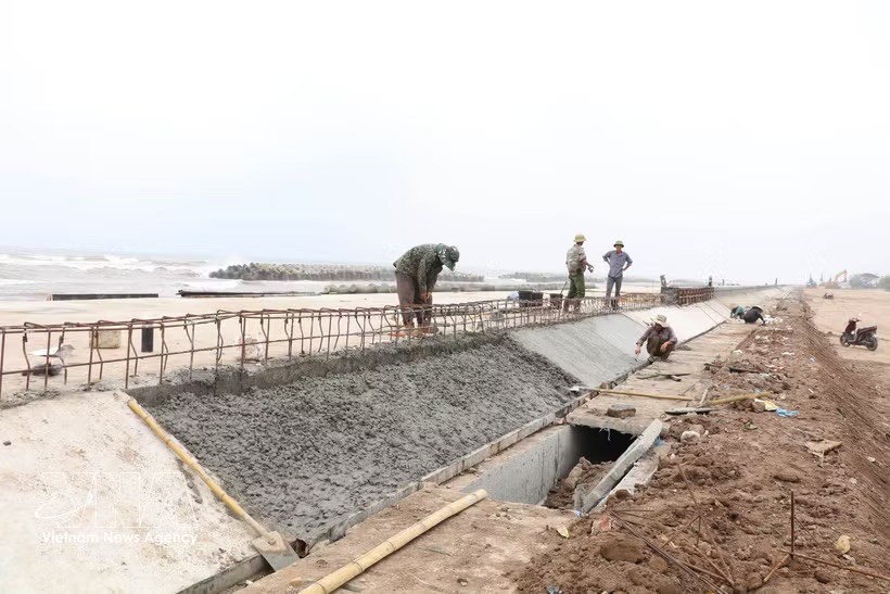 宁平省海盛乡防灾工程正逐步得到完善。