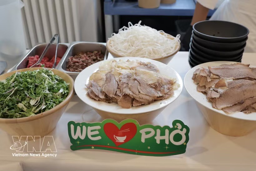 越南传统牛肉河粉亮相活动现场。