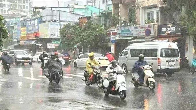 气象机关预报，8月15日，胡志明市及南部地区出现大范围降雨。示意图:T.H 