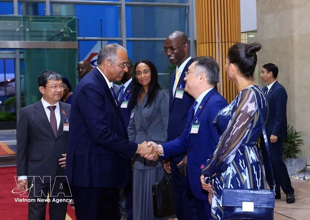 potal-chu-tich-quoc-hoi-nuoc-cong-hoa-cote-divoire-bat-dau-tham-chinh-thuc-viet-nam-8974054.jpeg