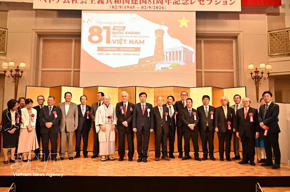viet-nam-kansai-gan-ket-huu-nghi-mo-rong-hop-tac-trong-ky-nguyen-moi-8991860.jpeg