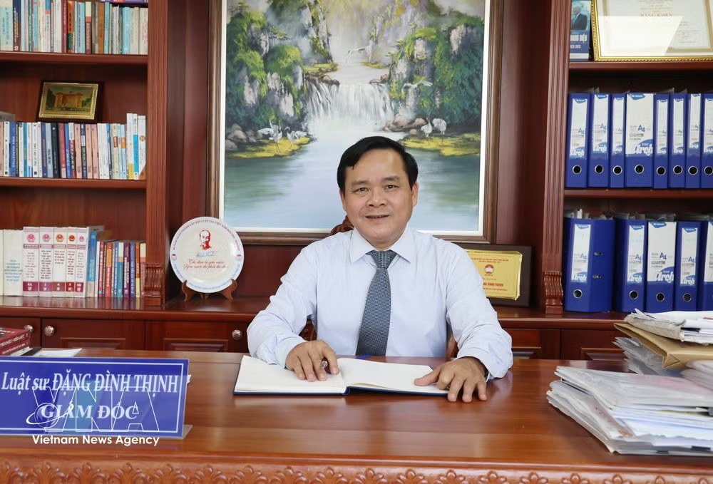 potal-ai-dinh-hinh-lai-nghe-luat-tai-tp-ho-chi-minh.jpeg