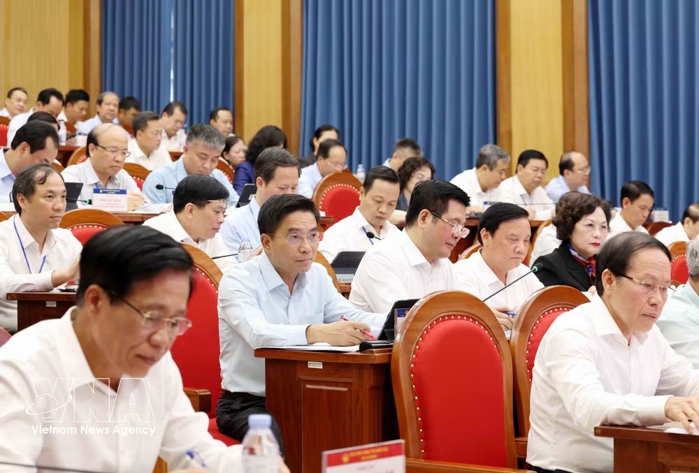 potal-thuong-truc-ban-bi-thu-truyen-dat-chuyen-de-ve-xay-dung-dang-doi-voi-cac-uy-vien-trung-uong-dang-9025250.jpeg