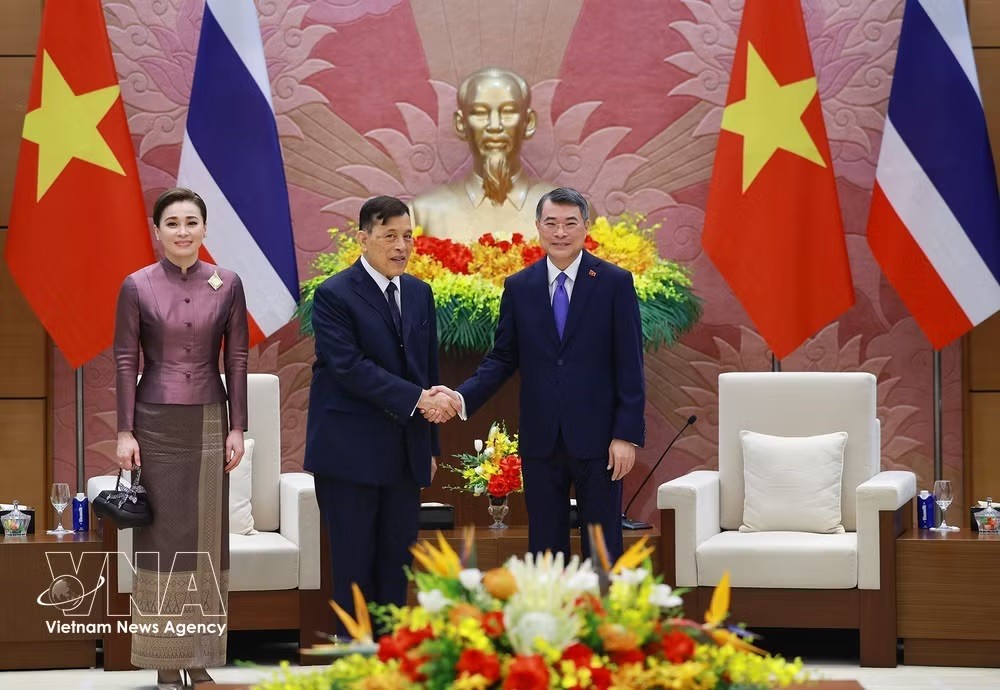 thu-tuong-hoi-kien-nha-vua-va-hoang-hau-thai-lan-9025782.jpeg