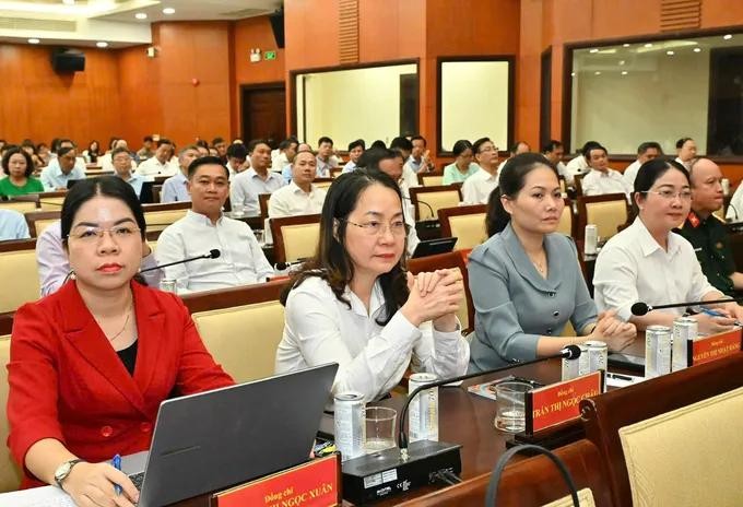 dai-bieu-du-hoi-nghi-lan-thu-9-mo-rong-ban-chap-hanh-dang-bo-tphcm.jpg