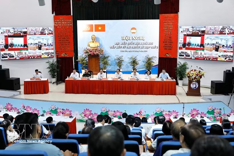 chu-tich-quoc-hoi-tran-thanh-man-tiep-xuc-cu-tri-thanh-pho-ho-chi-minh-9049286.jpeg