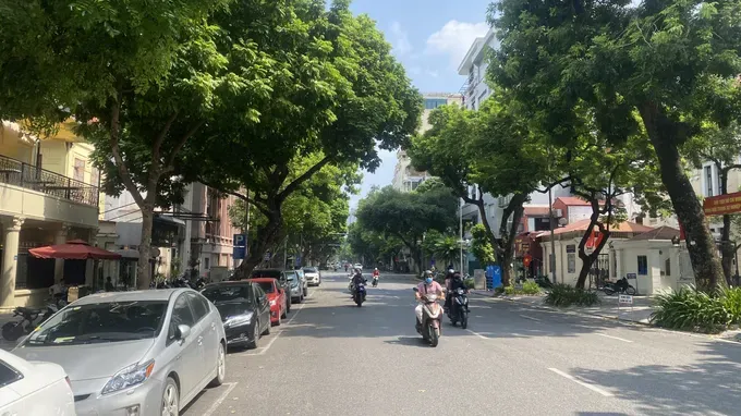 河内气温在迎接冷空气之前正重新回升。图:福厚