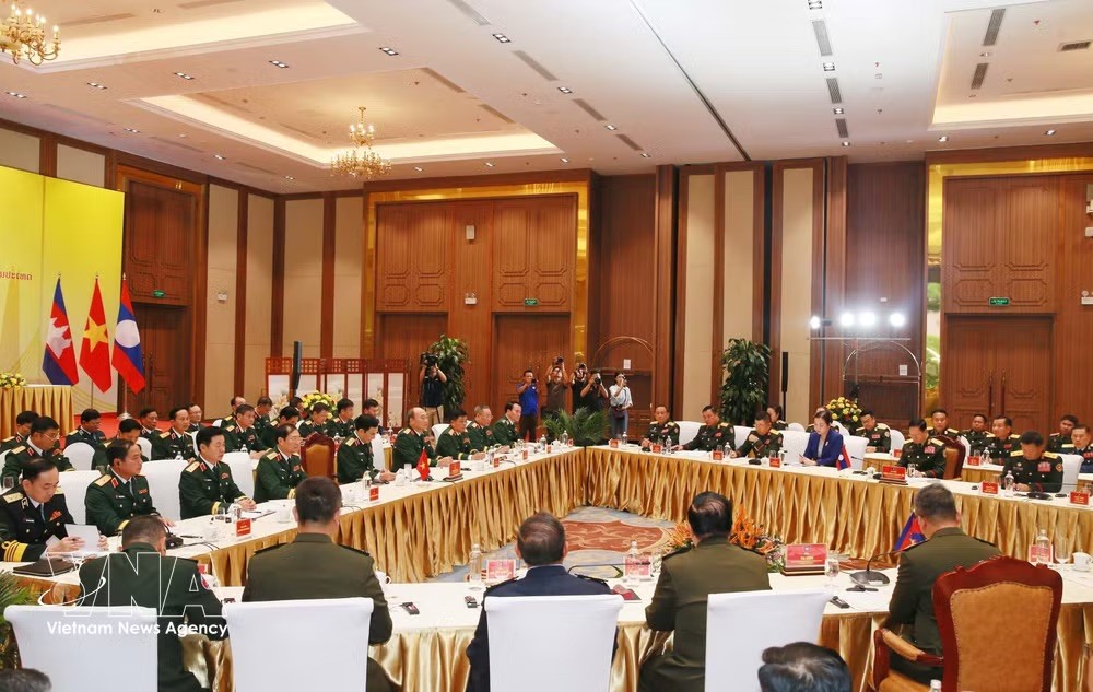 cuoc-gap-giua-ba-bo-truong-bo-quoc-phong-viet-nam-lao-campuchia-9087244-1.jpeg