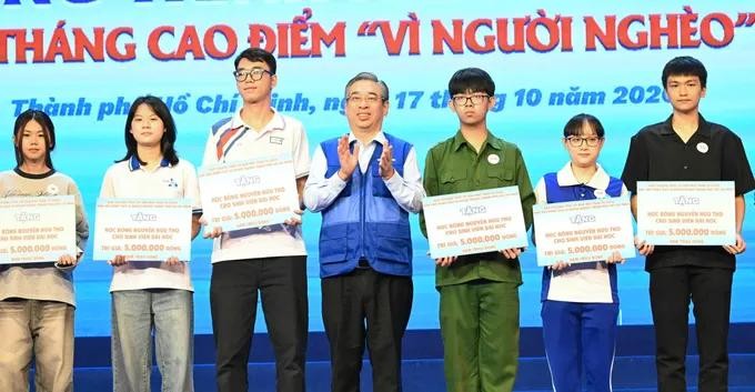 pho-bi-thu-thanh-uy-tphcm-nguyen-phuoc-loc-.jpg