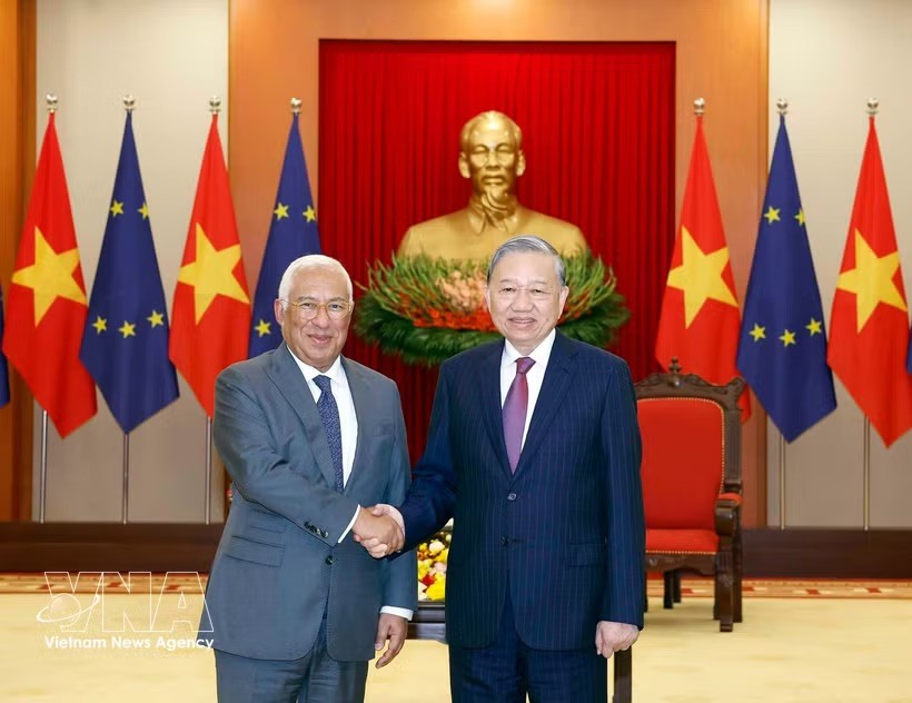 党中央总书记、国家主席苏林会见欧洲理事会主席安东尼奥·科斯塔（2026年1月）。