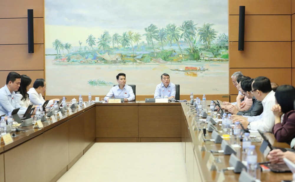 thu-tuong-le-minh-hung.jpg