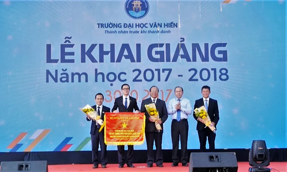 Trường đại học tư thục đầu tiên tuyển giảng viên quốc tế  ảnh 1