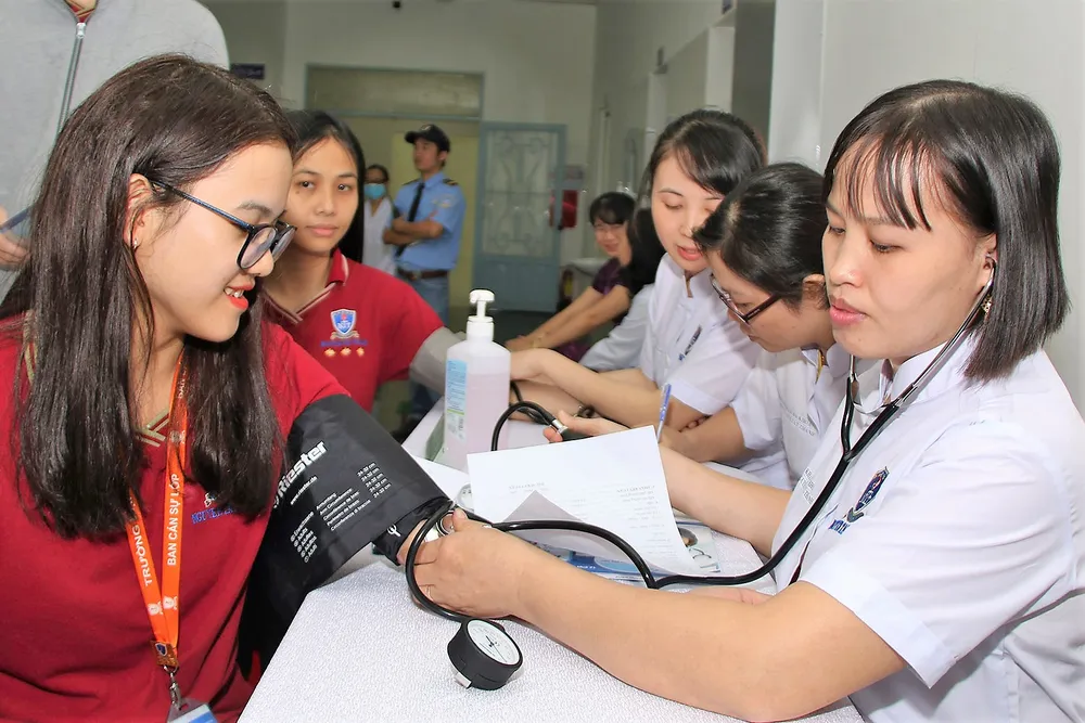 Trường đại học tư thục đầu tiên đầu tư hơn 20 tỷ đồng mở Phòng khám Đa khoa ảnh 2