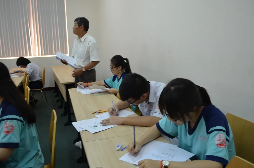 Kỳ thi đánh giá năng lực của ĐH Quốc gia TPHCM chưa được chính thức thông qua  ảnh 2