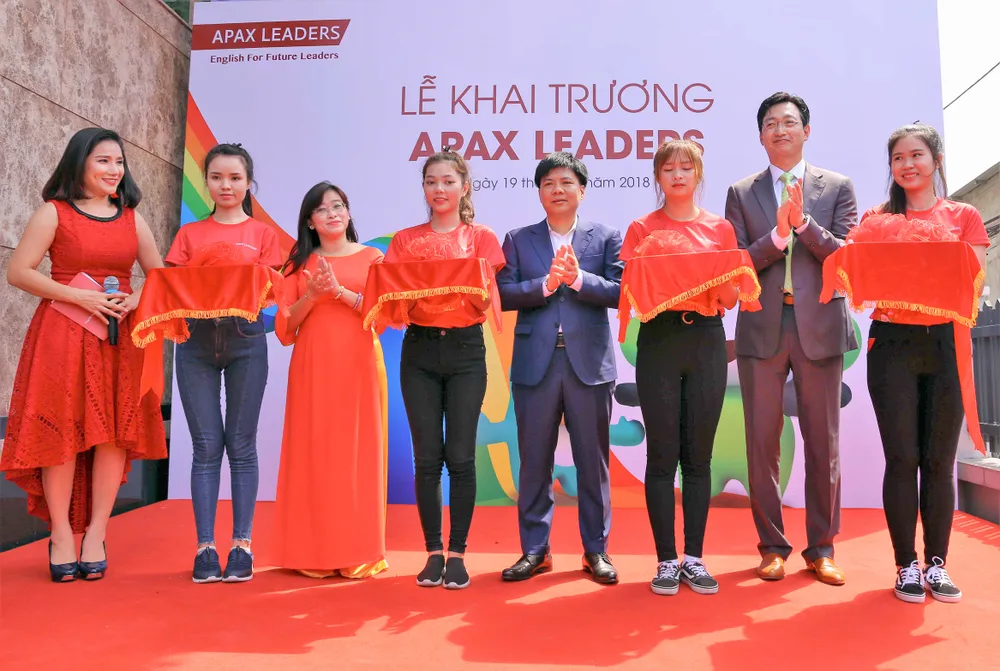Trung tâm tiếng Anh Apax Leaders dạy tư duy dẫn đầu ảnh 1
