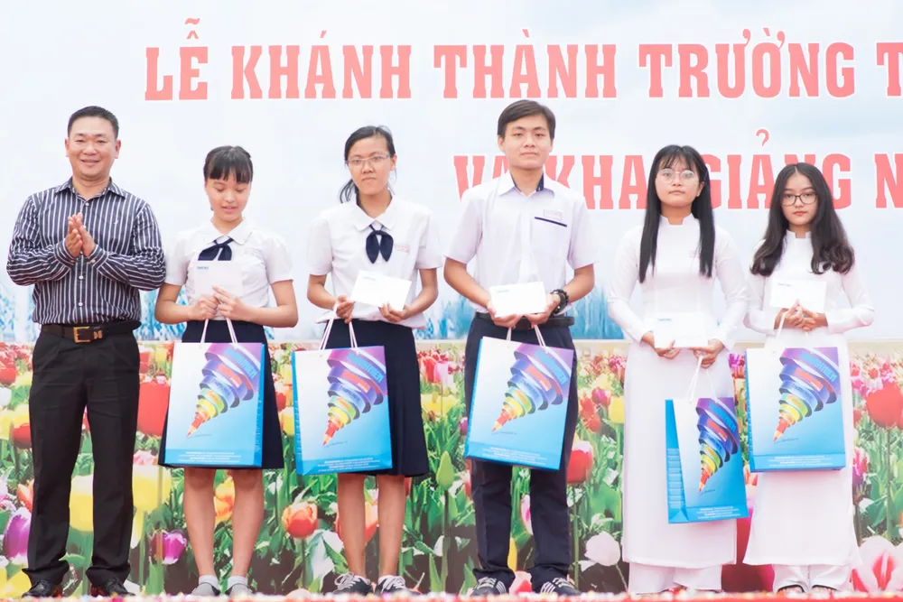 Hơn 90 tỷ đồng xây dựng mới Trường Trung học Thực hành Sài Gòn ảnh 2
