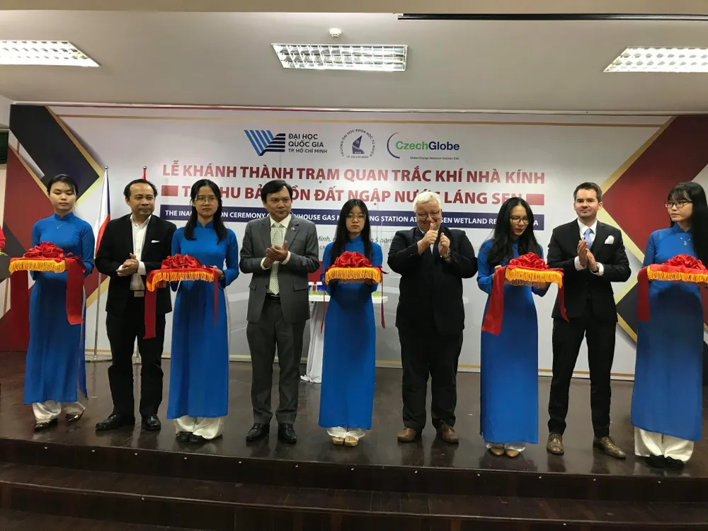 Khánh thành trạm quan trắc khí nhà kính theo chuẩn Châu Âu ảnh 2